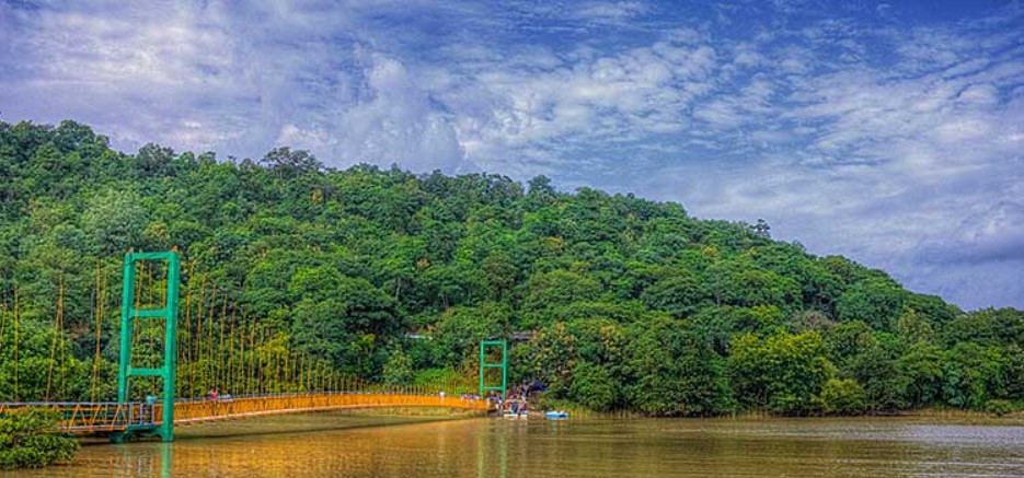 Laknavaram lake in monsoon