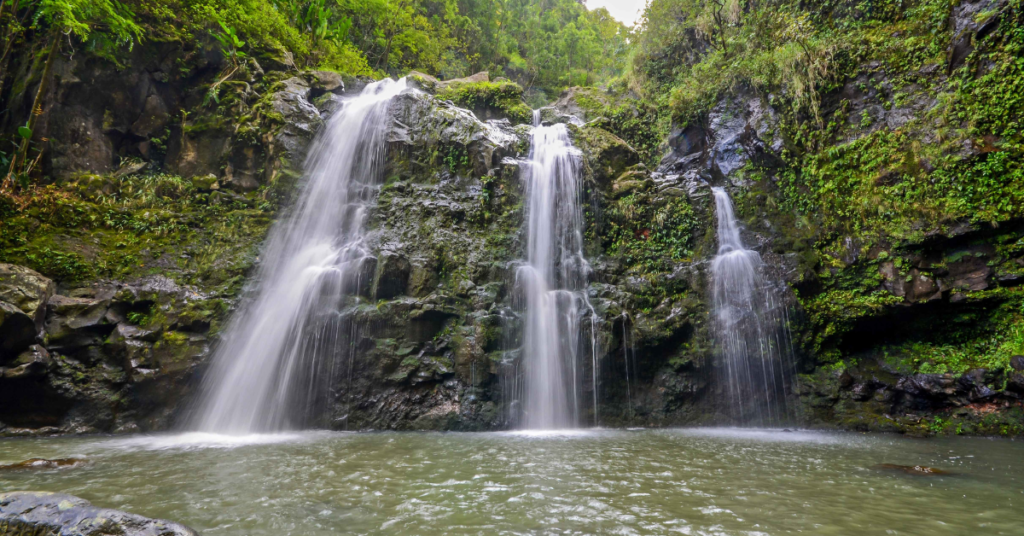 Motumari Waterfall