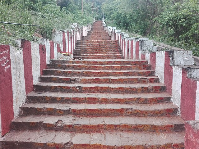 walking path to the temple