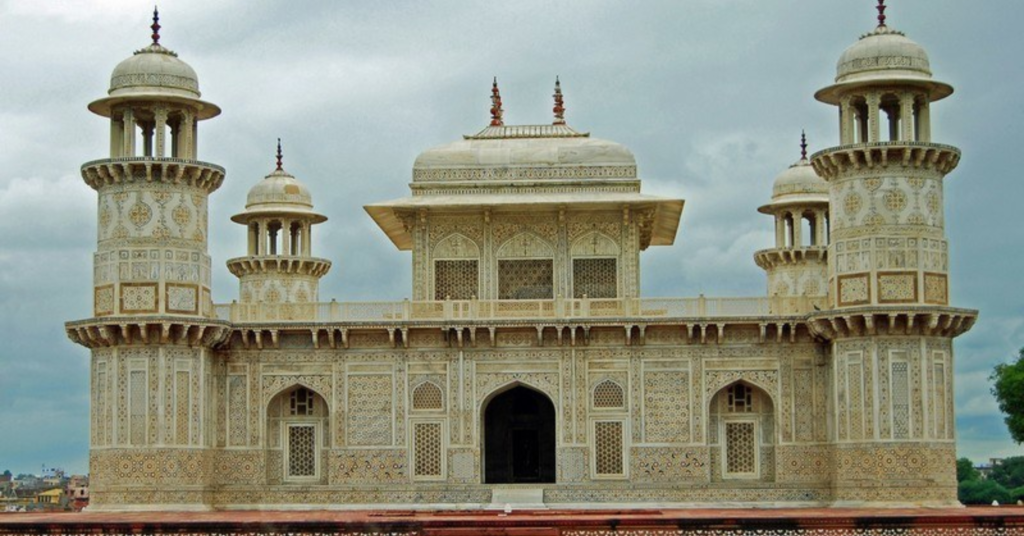 Itimad-ud-Daulah Tomb (Baby Taj)