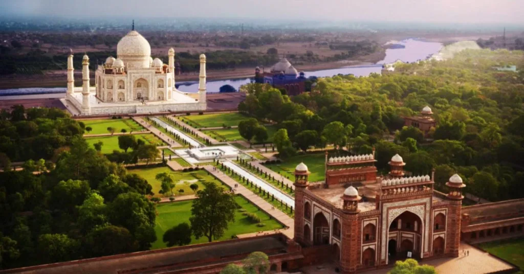 taj Mahal top view pic