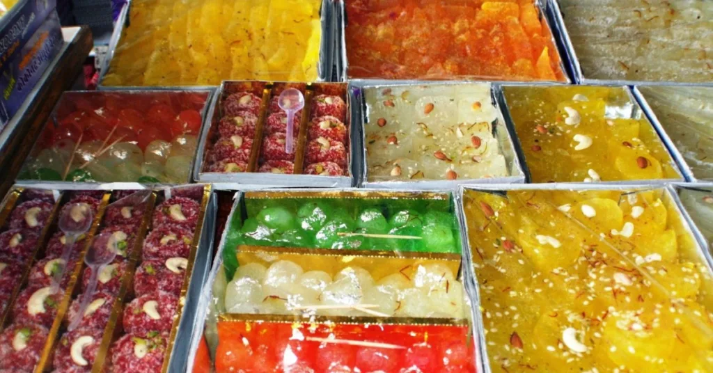 Guide to buy Agra sweets