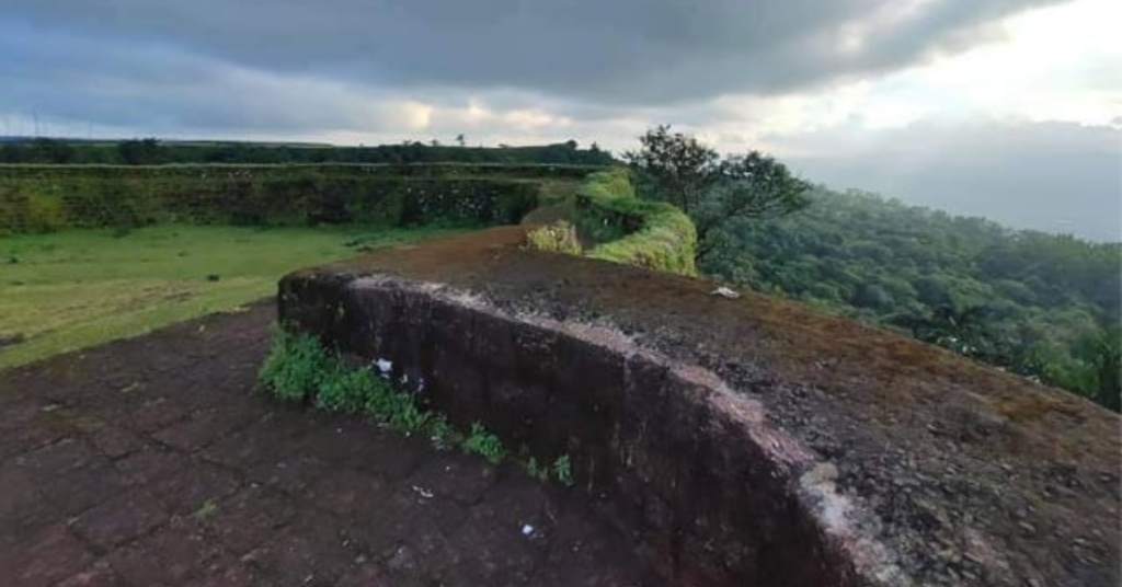 Bhudargad Fort One of top 10 forts in Maharashtra