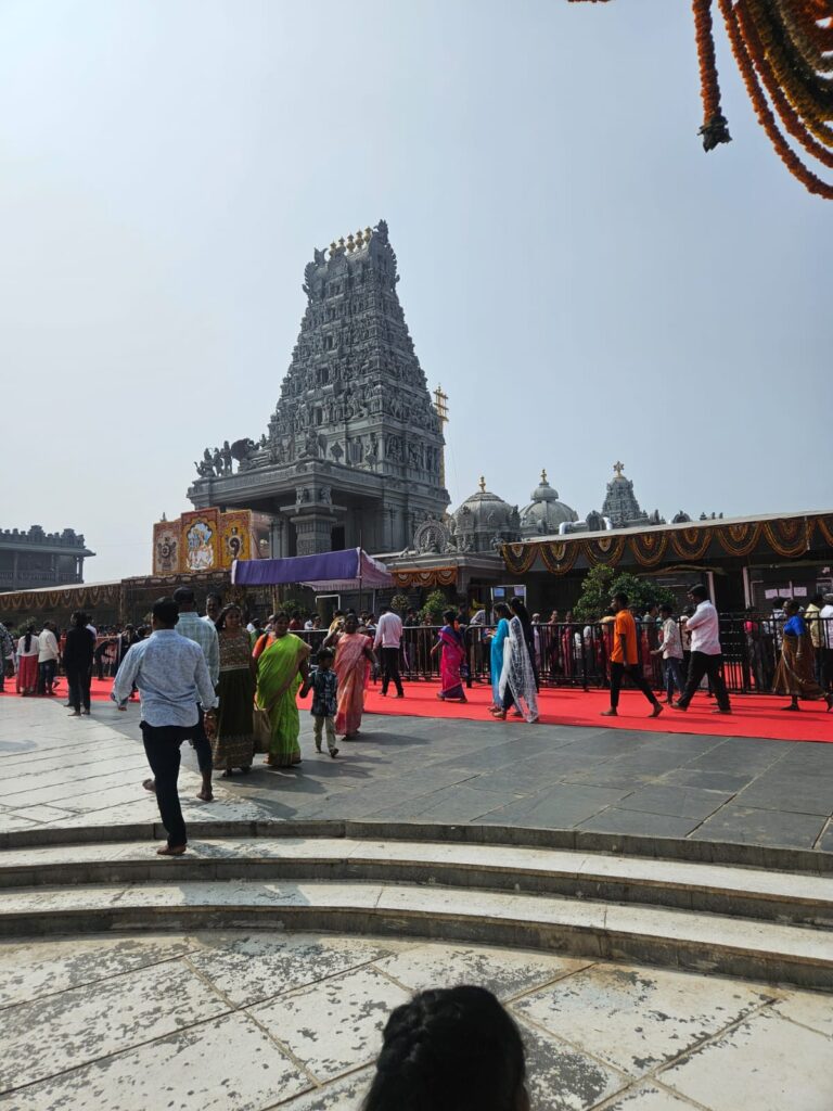 swarnagiri temple overview image