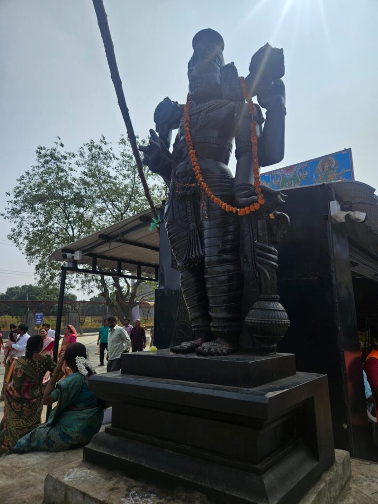 swarnagiri temple entrance