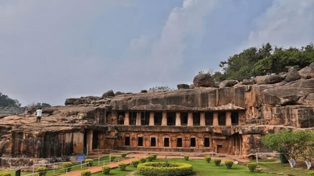 Udayagiri and Khandagiri Caves image
