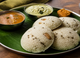 Kanchipuram Idli: The Story Behind Tamil Nadu’s Famous Steamed Delicacy kanchipuram idli
